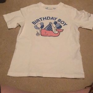 EUC Vineyard Vines Birthday Boy TShirt  Size 6